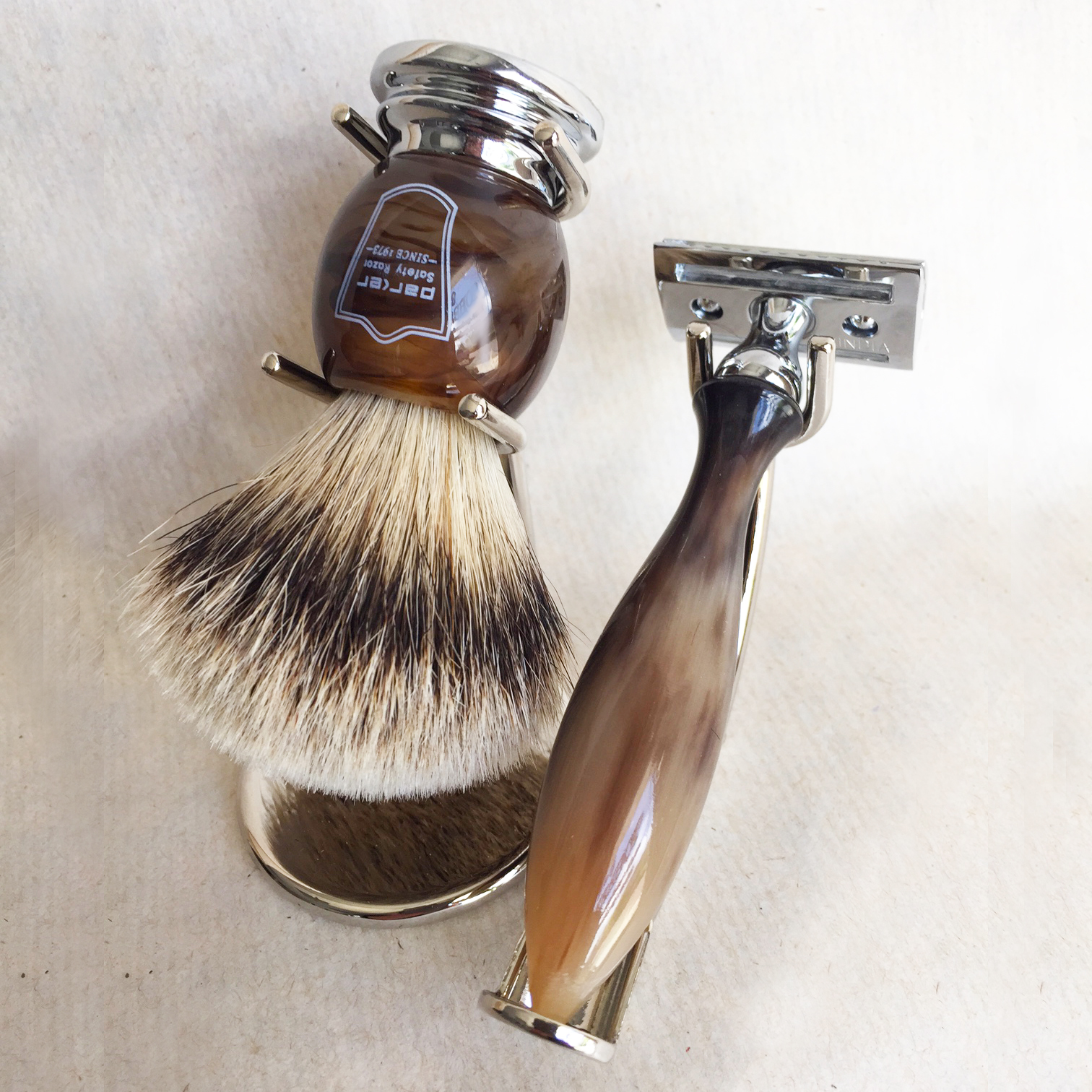 straight_razor_shave_brush3a